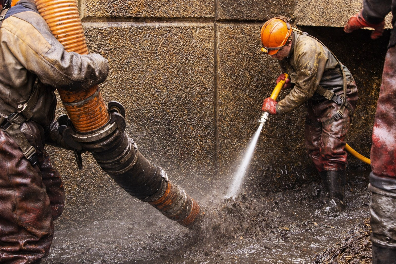 BOREWELL ( DUST ) CLEANING