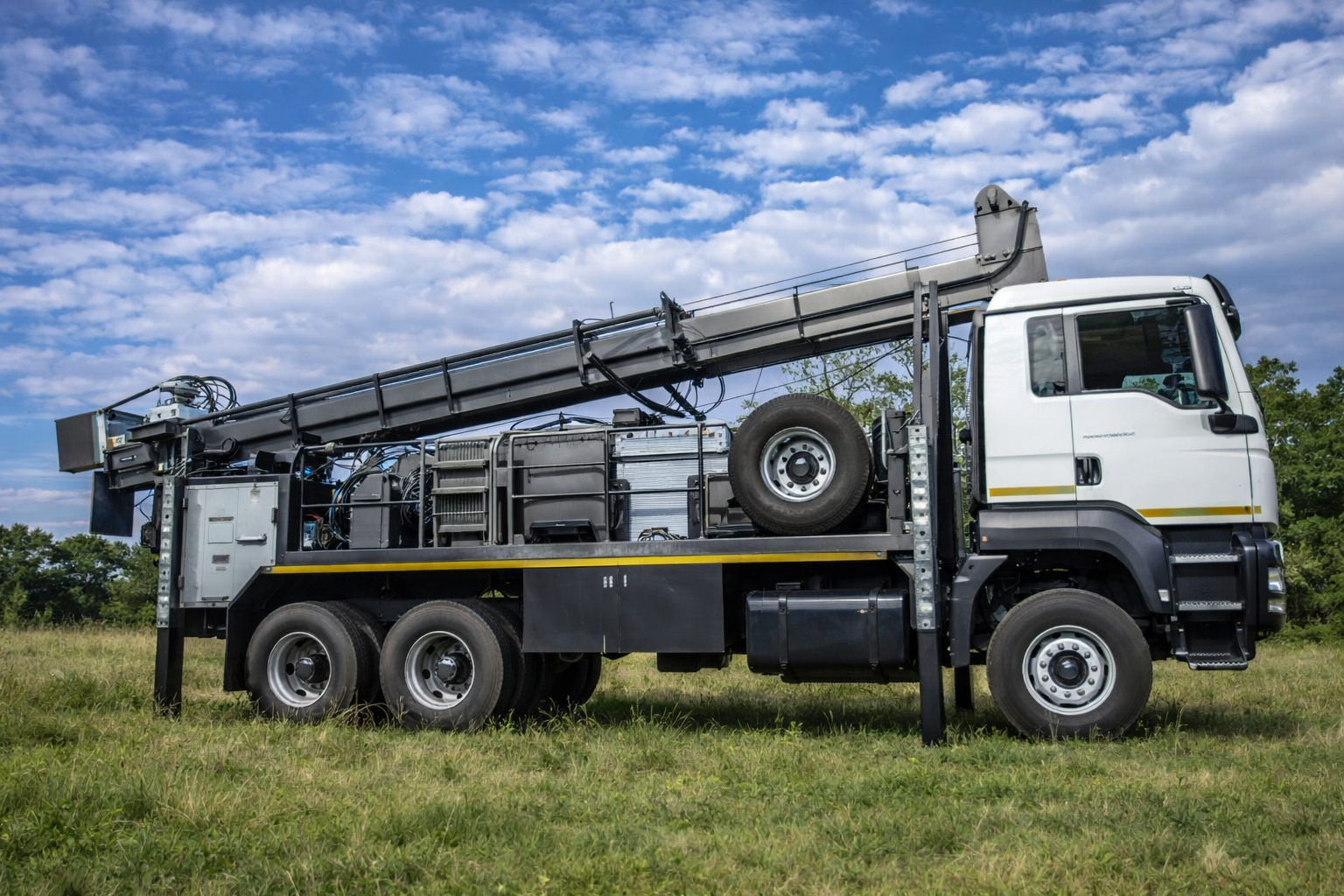 BOREWELL RIG DRILLING SERVICES