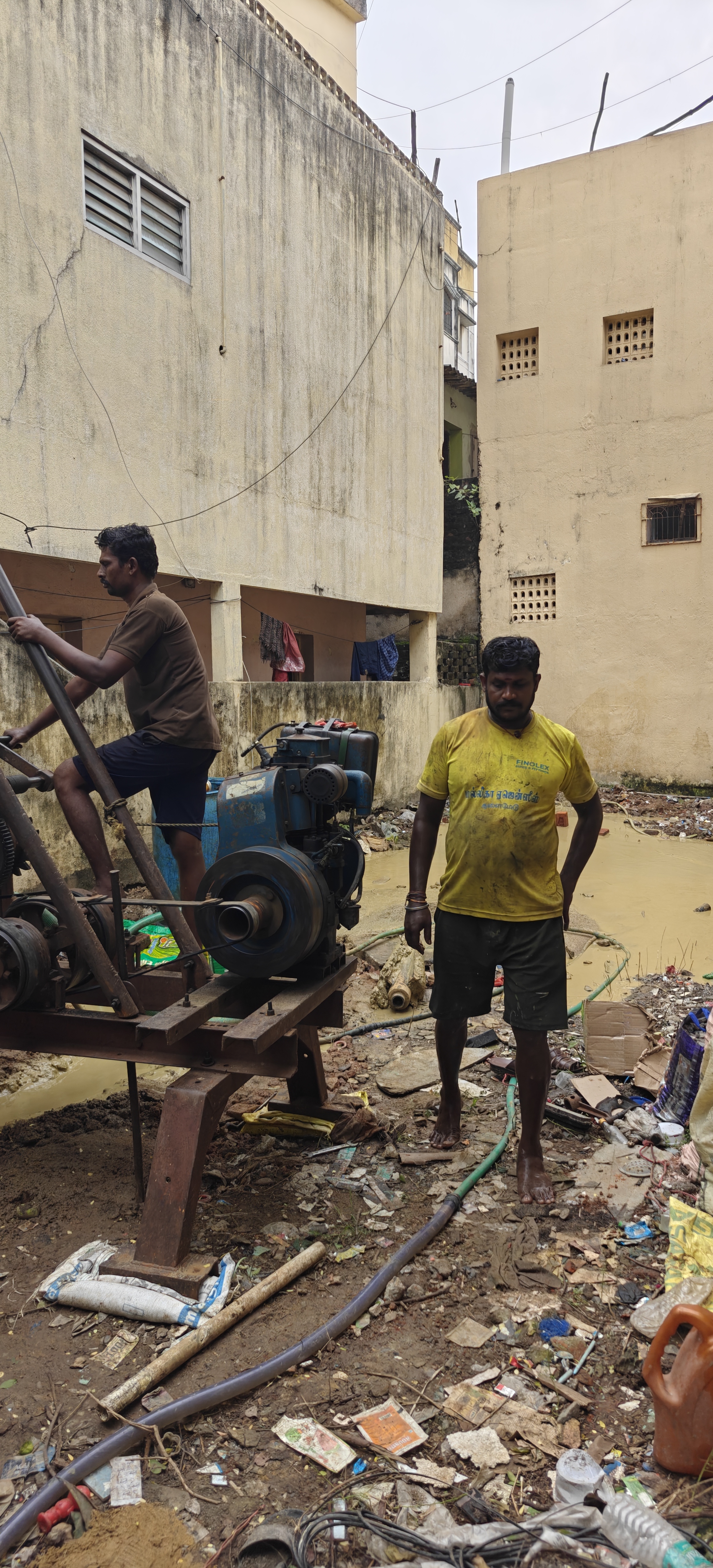 BOREWELL WATER YIELD TEST